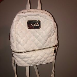 Bebé quilted mini backpack